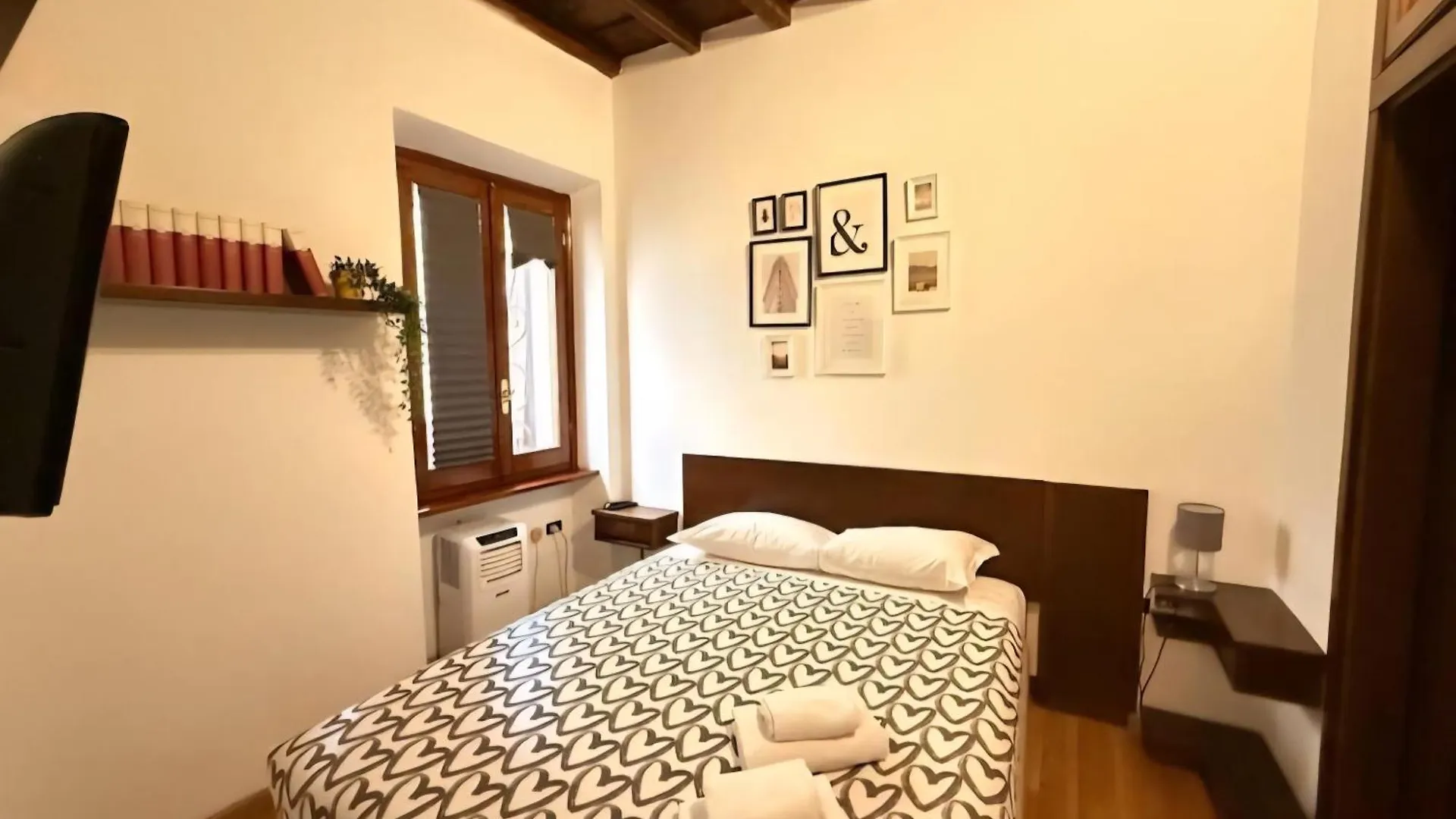 Pantheon Private Apartment Rzym