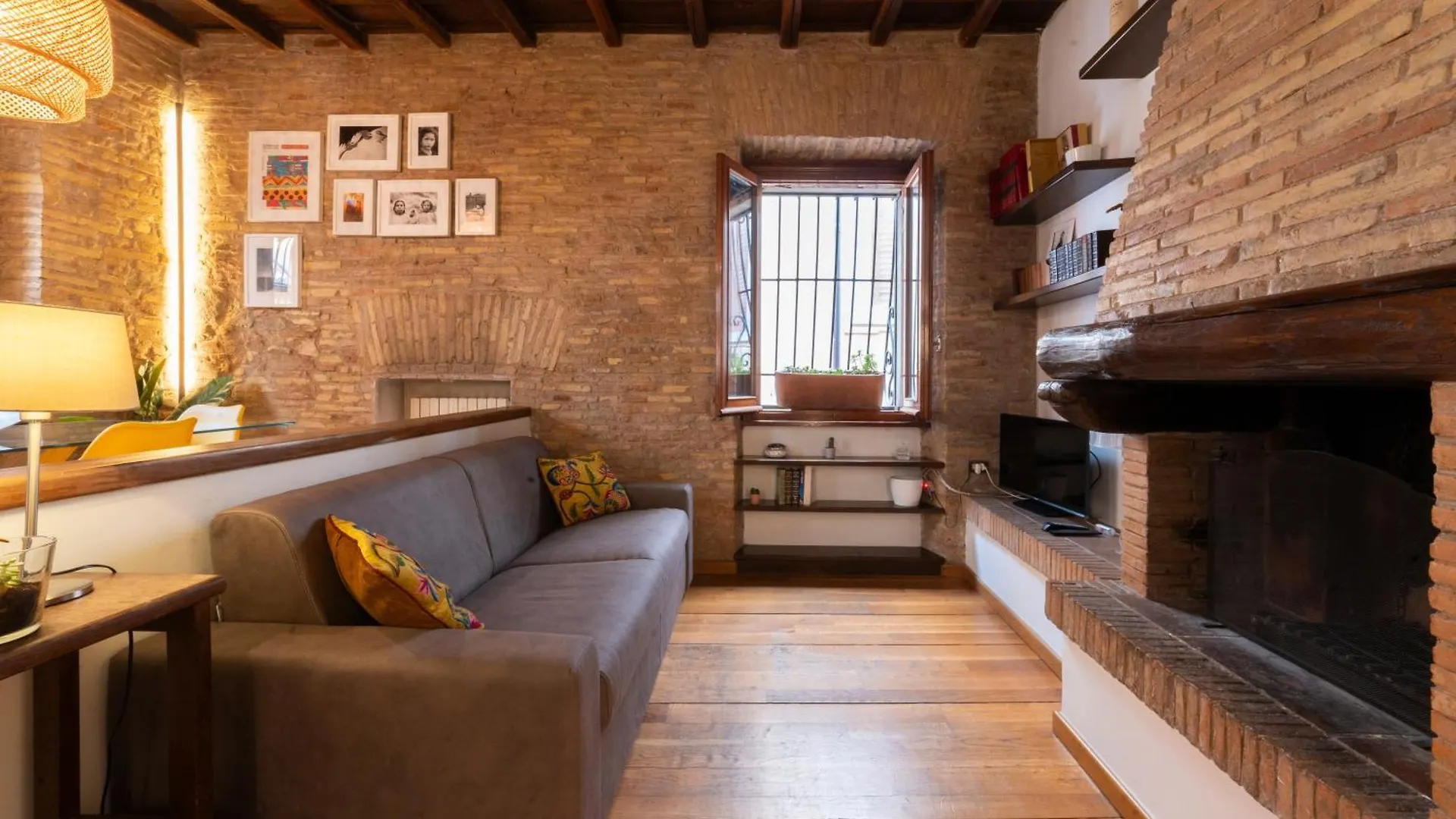 Pantheon Private Apartment Rzym